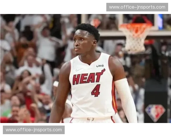 热火老将乐福赞扬斯波应变 称其总能找到对手弱点 热火老将乐福赞扬斯波应变 称其总能找到对手弱点