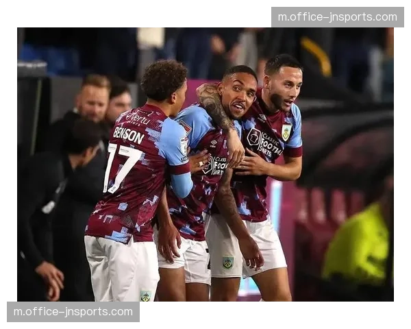 伯恩利主场预期进球1.8实际仅入1球 锋线把握机会能力不足