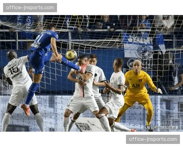 皇马56.4%控球率双杀曼城 高效反击战术颠覆传统胜负逻辑